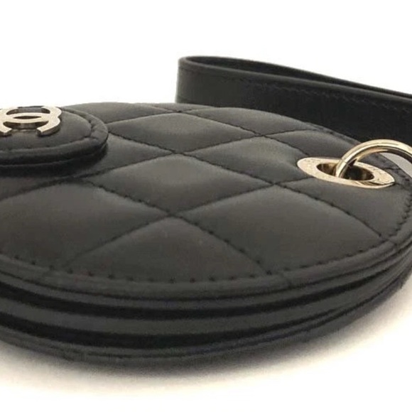 CHANEL Quilted Matelasse CC Logo Lambskin Name Tag Black NWT - Picture 9 of 9